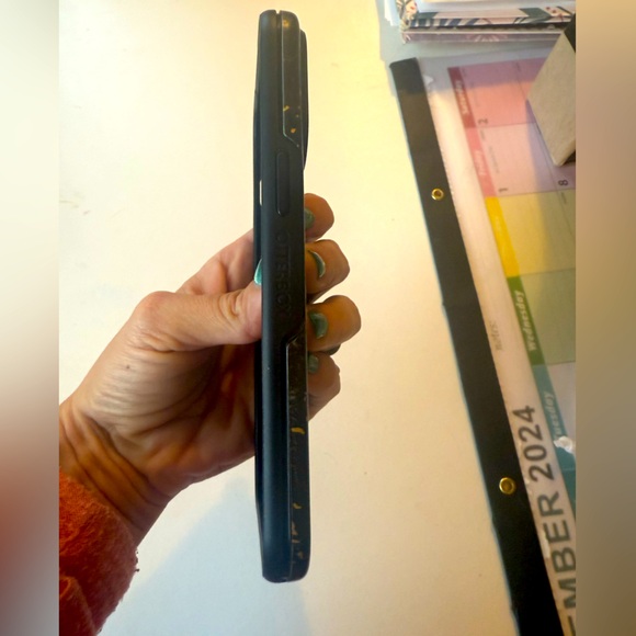 iPhone 11Pro Case - Picture 2 of 4